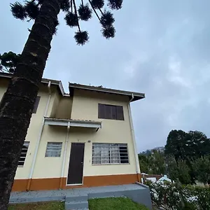 https://flat-araucria-by-capivari-lodge.camposdojordaohotels.net